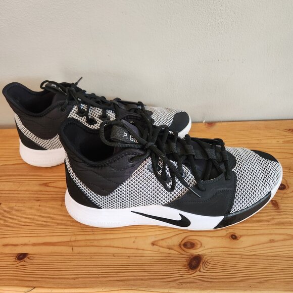 Nike Black & White Men’s P. George Athletic Shoes Size 10 - Picture 4 of 11